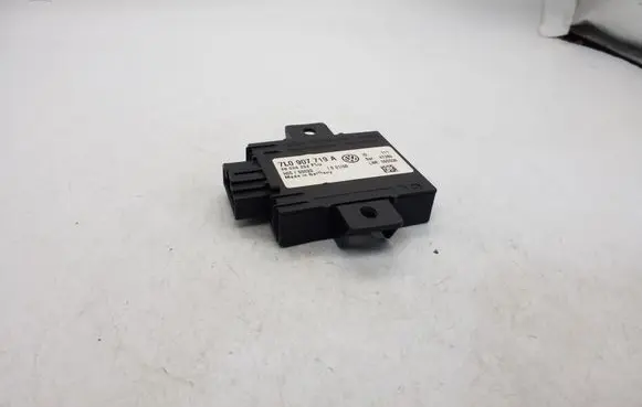 Volkswagen Touareg I Other control units/modules 7L0907719A 28024252FGU