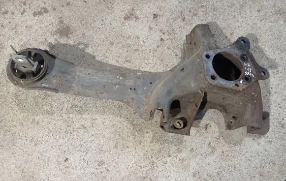 Volvo S80 Rear wheel hub spindle/knuckle 
