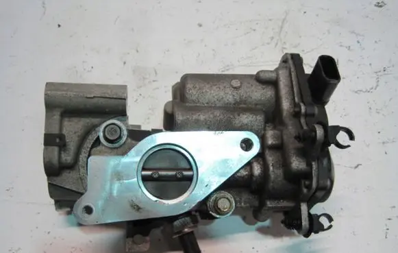 Alfa Romeo Stelvio EGR valve cooler 518008T02
