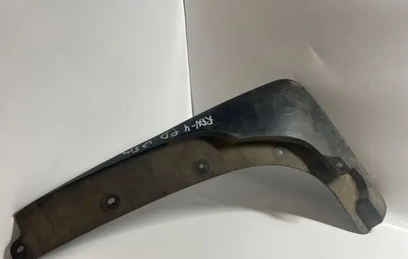 Toyota RAV 4 (XA20) Front mudguard 7662142050