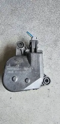 Chrysler Voyager Air flap motor/actuator 04885465AAC