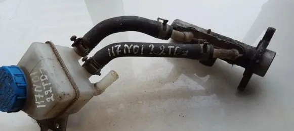 Nissan Almera Tino Master brake cylinder 22157879