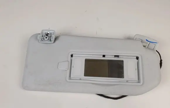 Peugeot 508 Sun visor