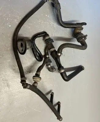 Audi A6 S6 C5 4B Engine coolant pipe/hose 06B103213G