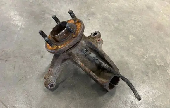 Volvo C30 Front wheel hub spindle knuckle