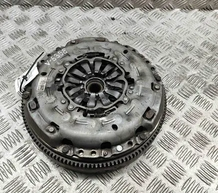 Audi Q2 - Clutch set kit 05E141015D
