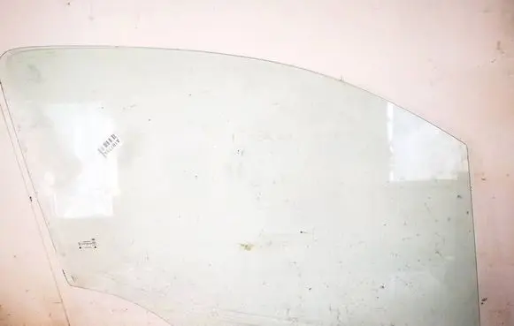 Nissan e-NV200 Front door window glass four-door AS2