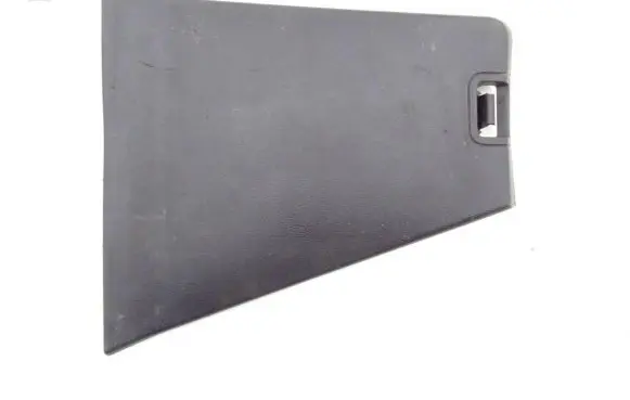 Land Rover Discovery 3 - LR3 Trunk/boot side trim panel ERS500090