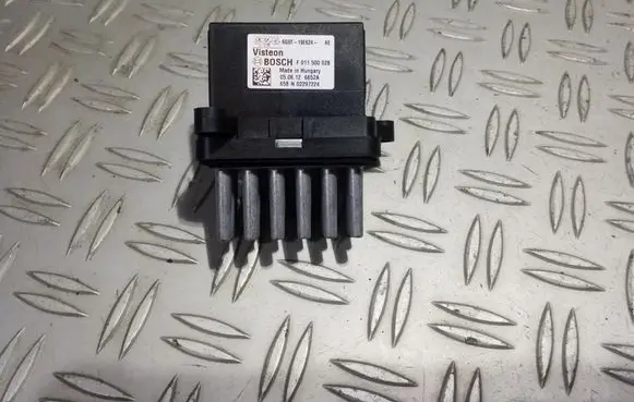 Ford Fiesta Heater blower motor/fan resistor 6G9T19E624AE F011500028 02297224