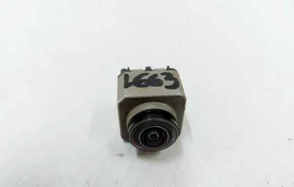 Land Rover Defender Front bumper camera L8B2-19H422-AD