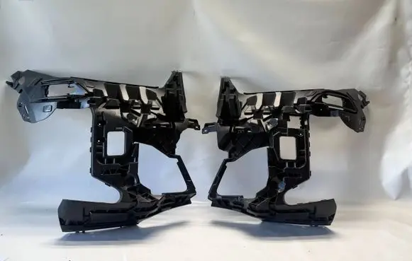 BMW X5 G05 Front bumper mounting bracket 8085638 8085637 51118085638