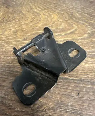 Renault Master III Loading door upper hinge P0622302