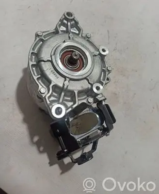 Dacia Duster Generator/alternator 231B15778R