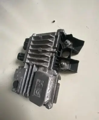 Citroen C4 Cactus AHM trailer towing control unit/module 00027019141 28447925 9811207980