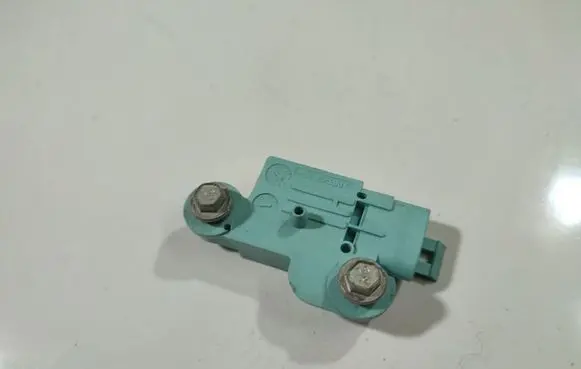 Opel Meriva A Airbag deployment crash/impact sensor WJT05097447