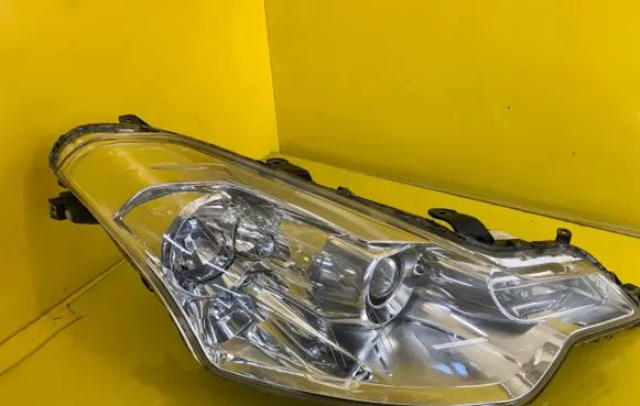 Citroen C-Crosser Headlight/headlamp 89318045