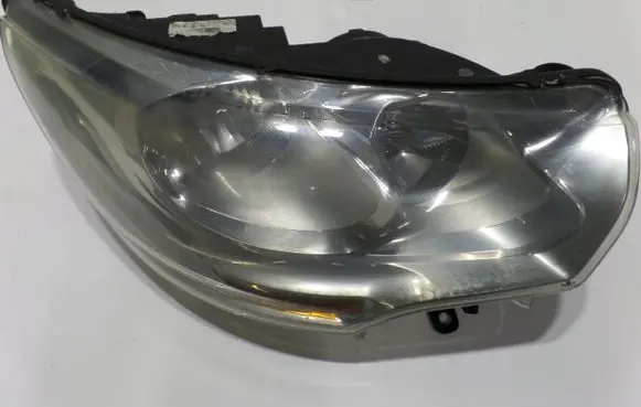 Citroen DS4 Headlight/headlamp 9674903680