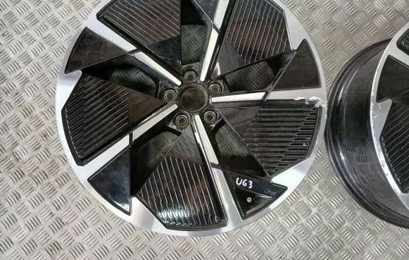 Audi Q4 e-tron R21 alloy rim 