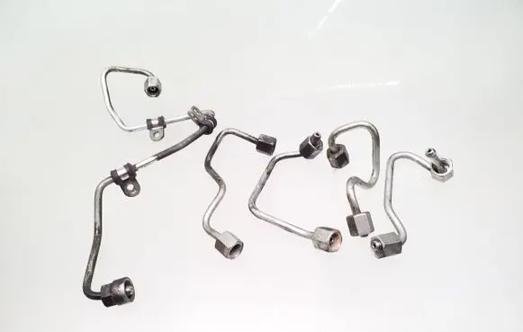 Audi A4 S4 B8 8K Fuel injector supply line/pipe 