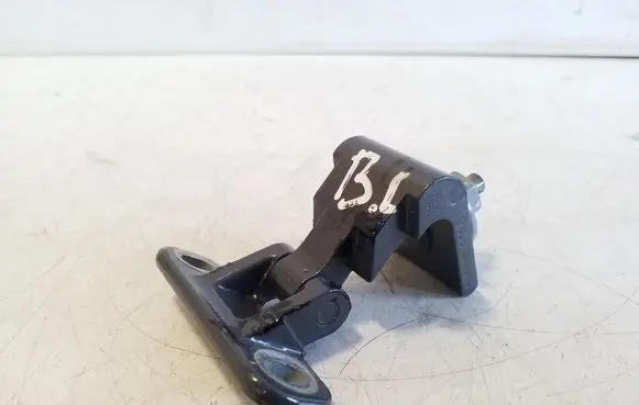Volkswagen Tiguan Tailgate/trunk/boot hinge 5C6827301D