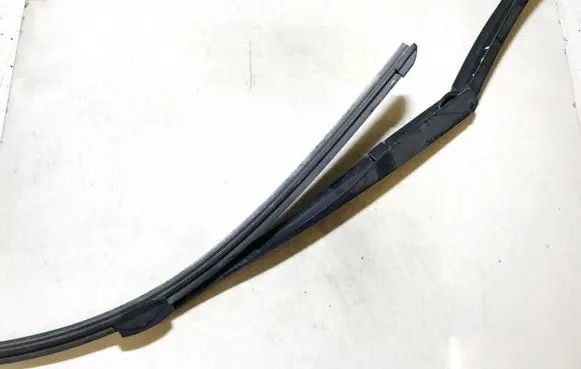 BMW 5 F10 F11 Front wiper blade arm 6161720729001