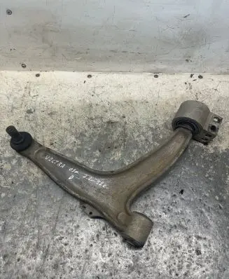 Opel Vectra C Front lower control arm/wishbone
