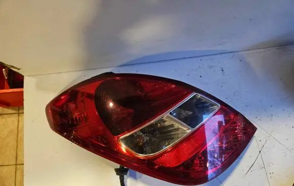 Hyundai i20 (PB PBT) Rear/tail lights 92401-1J000
