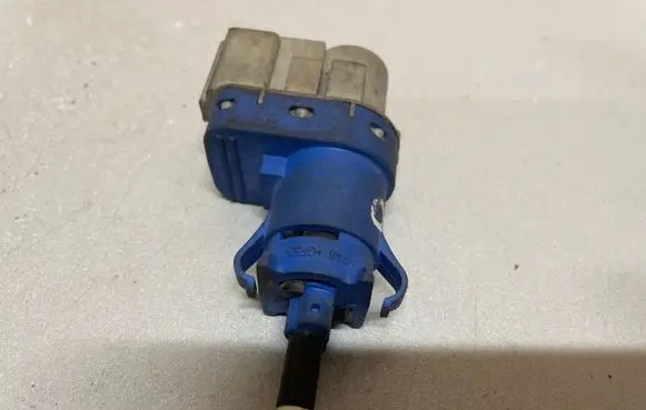 Volvo V40 Brake pedal sensor switch 8T4T9G854AA