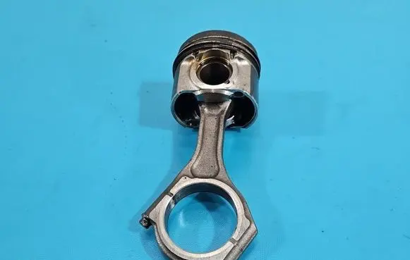 Subaru Forester SJ Piston IMPRK1587453