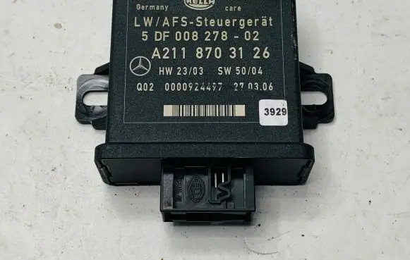 Mercedes-Benz R W251 Light module LCM A2118703126