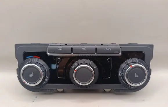 Volkswagen Golf VI Climate control unit 3C8907336A 5HB00975101
