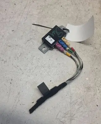Jaguar XE Aerial antenna amplifier DPLA19C097BA