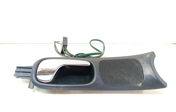Audi A4 S4 B5 8D Front door interior handle 8D0837020