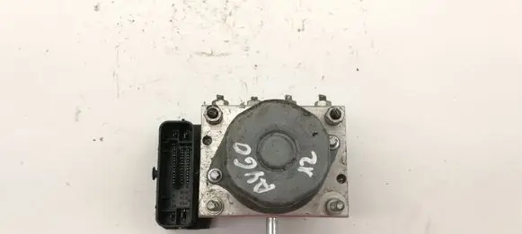 Toyota Aygo AB10 ABS Pump 445100H020