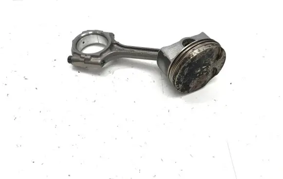 Piston with connecting rod