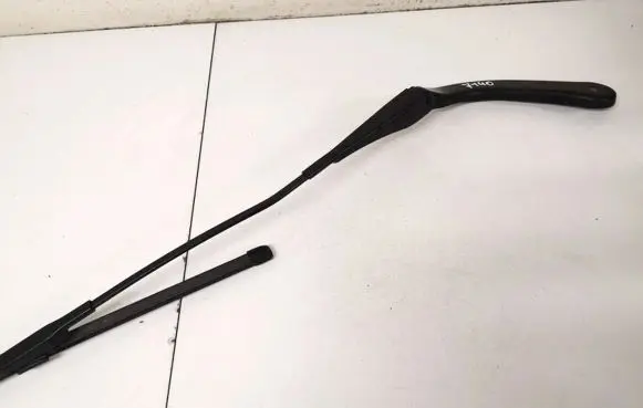 BMW 3 E90 E91 Front wiper blade arm 61617253397 61.61-7253397