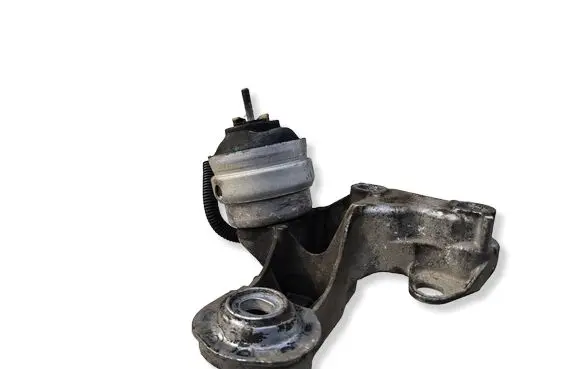 Audi A4 S4 B7 8E 8H Engine mounting bracket 8E0199352F