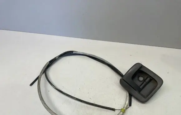 Volvo S60 Engine bonnet (hood) release handle 30634786