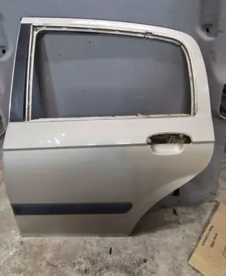 Hyundai Getz Rear door
