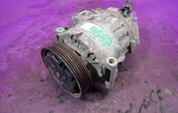 Audi A3 S3 8P Air conditioning (A/C) compressor (pump) 1K0820803F