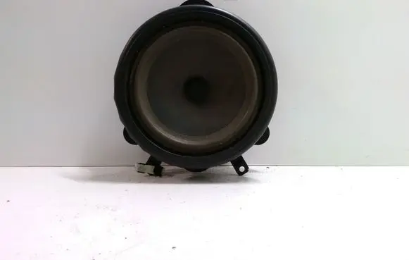 Audi A3 S3 8P Front door speaker 8P0035411