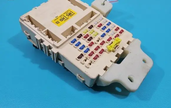 Hyundai ix35 Fuse box set 91950-2S521 IMPRK1429457
