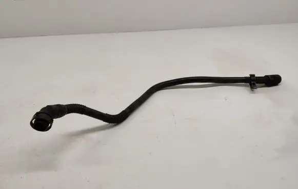 Mercedes-Benz A W177 Engine coolant pipe/hose