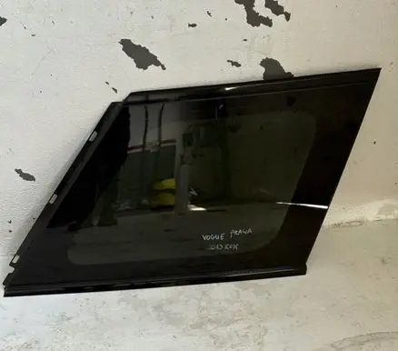 Land Rover Range Rover L405 Rear side window