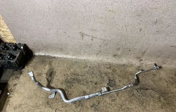 BMW 6 G32 Gran Turismo Air conditioning (A/C) pipe/hose 9362758