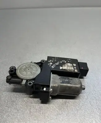 Mitsubishi Outlander Sunroof motor/actuator ---