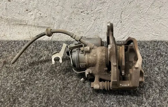 BMW X3 G01 Rear brake caliper 53018C