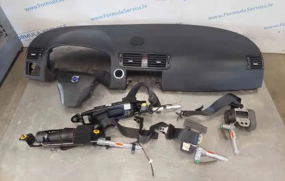 Volvo C30 Airbag set with panel 30722599