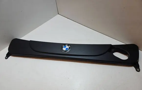 BMW 5 E60 E61 Engine cover (trim) 7801282