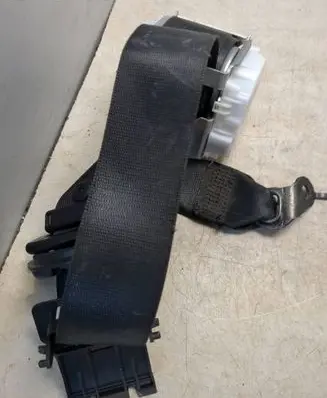 BMW 3 F30 F35 F31 Front seatbelt 34078319
